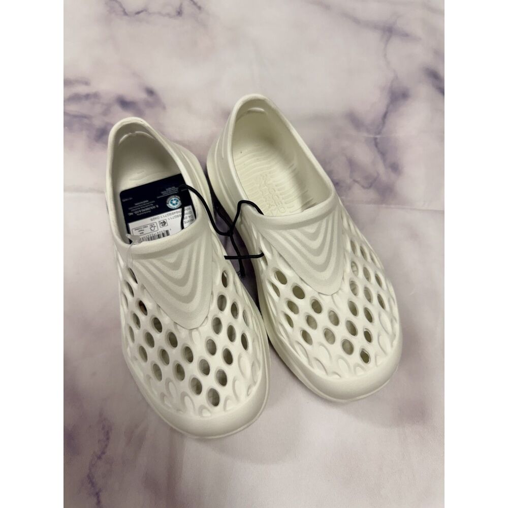 Rugged Shark Toddler White Slip on Water Sneakers 9